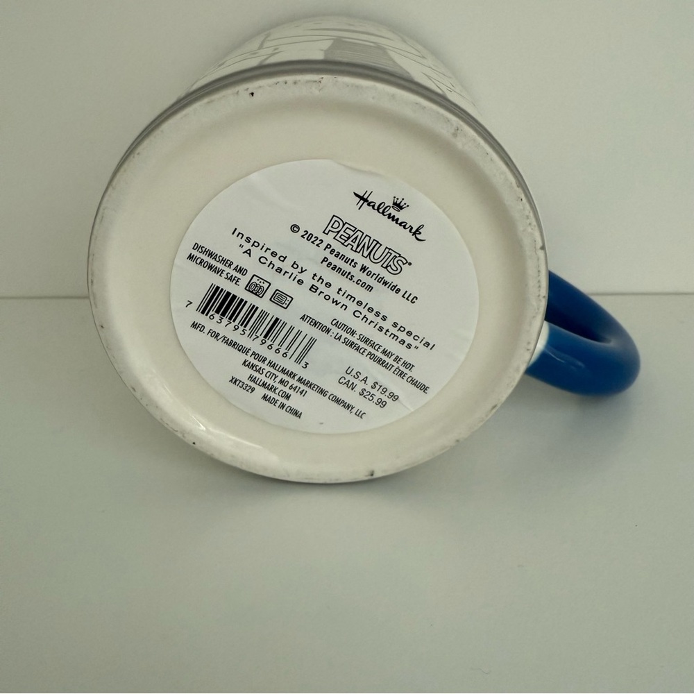 NWT Hallmark Peanuts Christmas Mug A Charlie Brown Christmas - Picture 6 of 6